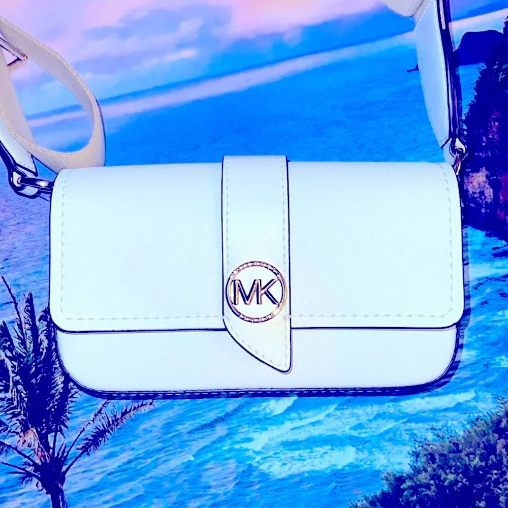 Michael Kors bag